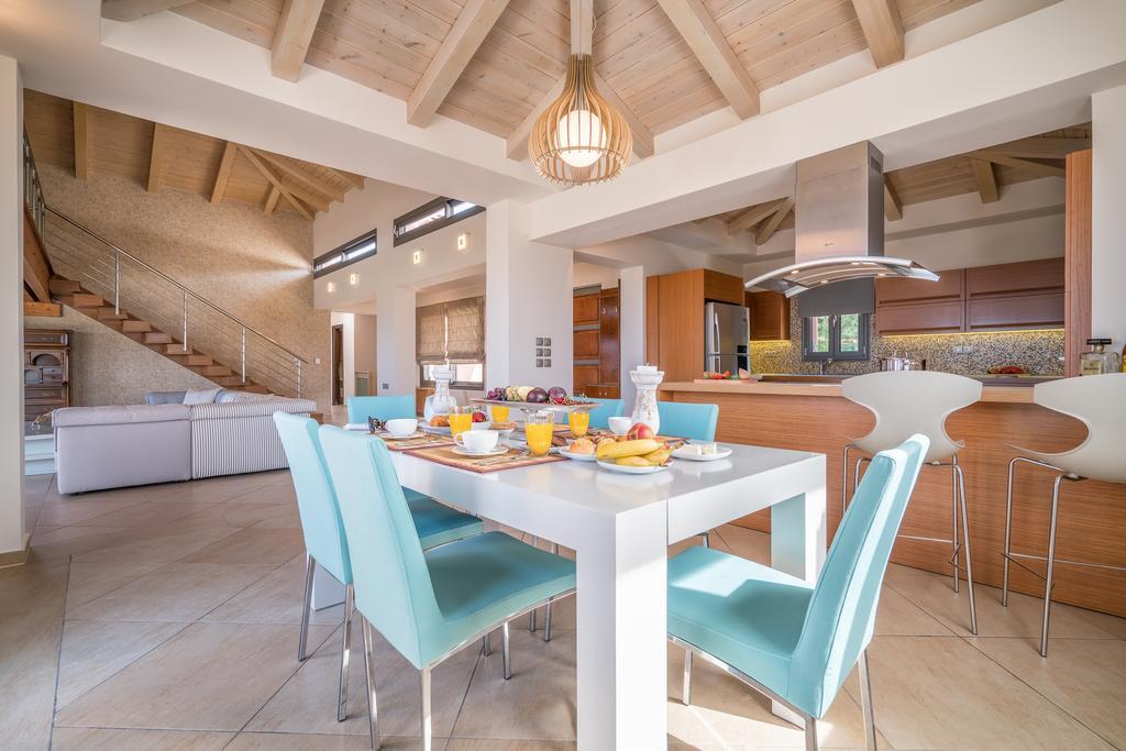 Villa Merovigli - Sea Views & Private Pool, Ideal For Large Groups, By Zantewize Tragaki Eksteriør billede