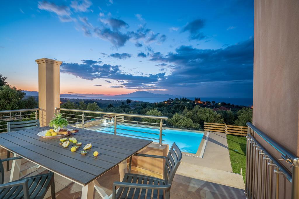 Villa Merovigli - Sea Views & Private Pool, Ideal For Large Groups, By Zantewize Tragaki Eksteriør billede