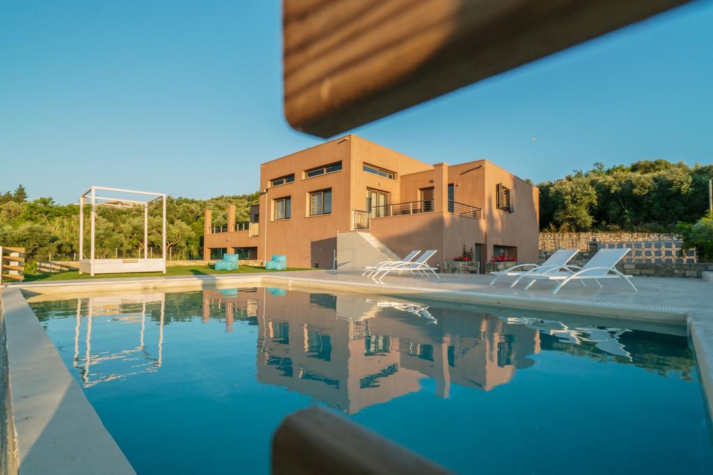 Villa Merovigli - Sea Views & Private Pool, Ideal For Large Groups, By Zantewize Tragaki Eksteriør billede